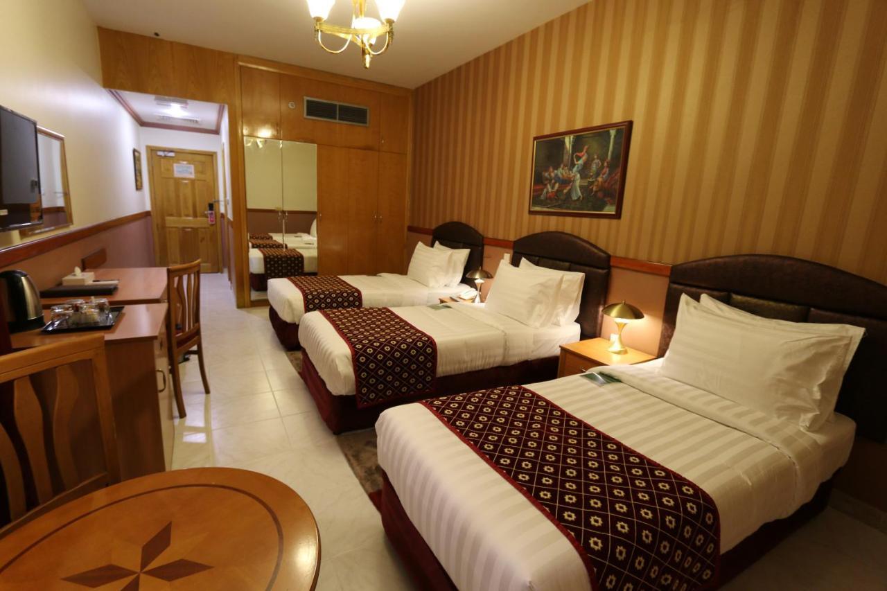 New California Hotel 迪拜 外观 照片