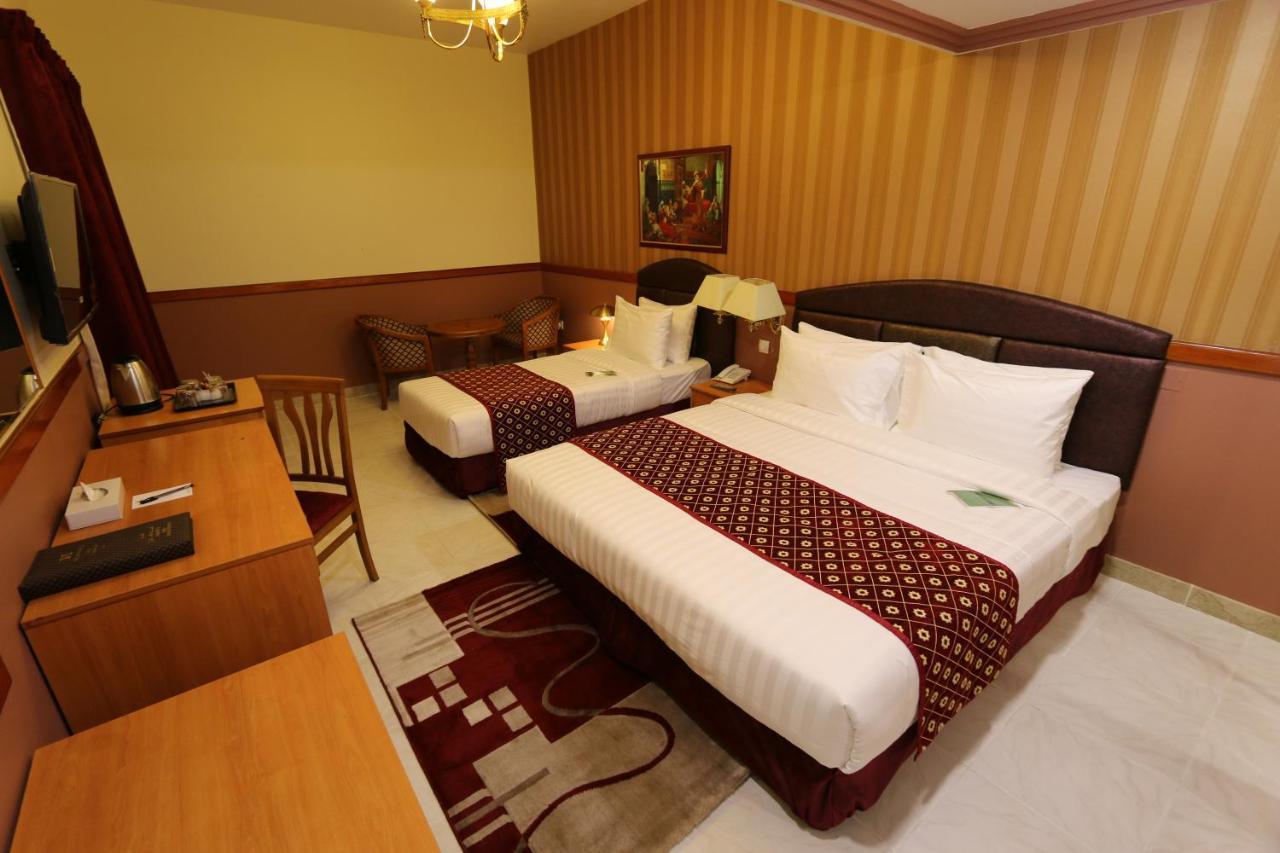 New California Hotel 迪拜 外观 照片